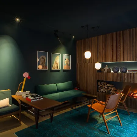 Coq Hotel 4*